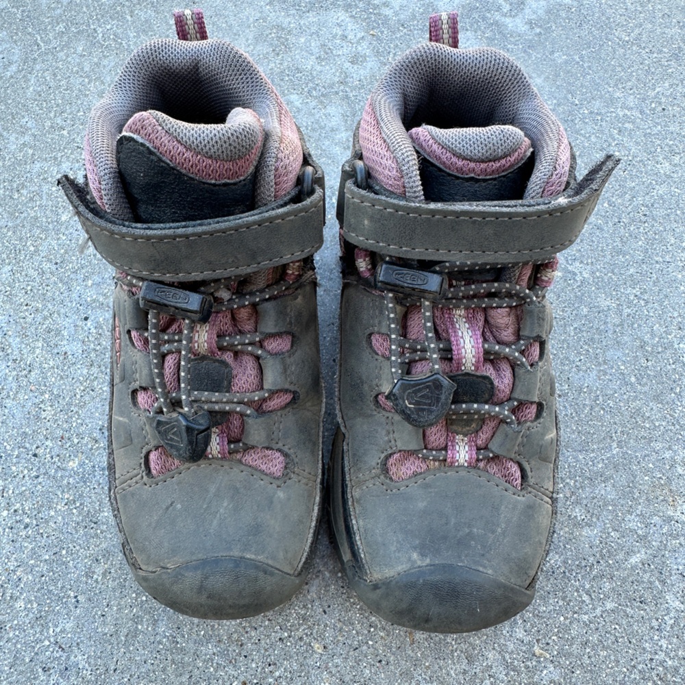 Keen Hiking Kids Boots - Gray and Pink